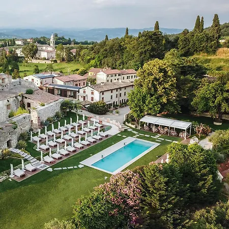 مزرعة للإقامة Relais Benedek Wine & - Adults Only باسترينغو